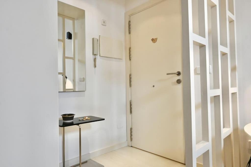 For You Rentals Apartamento Temporal Con Encanto A Pocos Metros Del Sol Myr13 มาดริด ภายนอก รูปภาพ