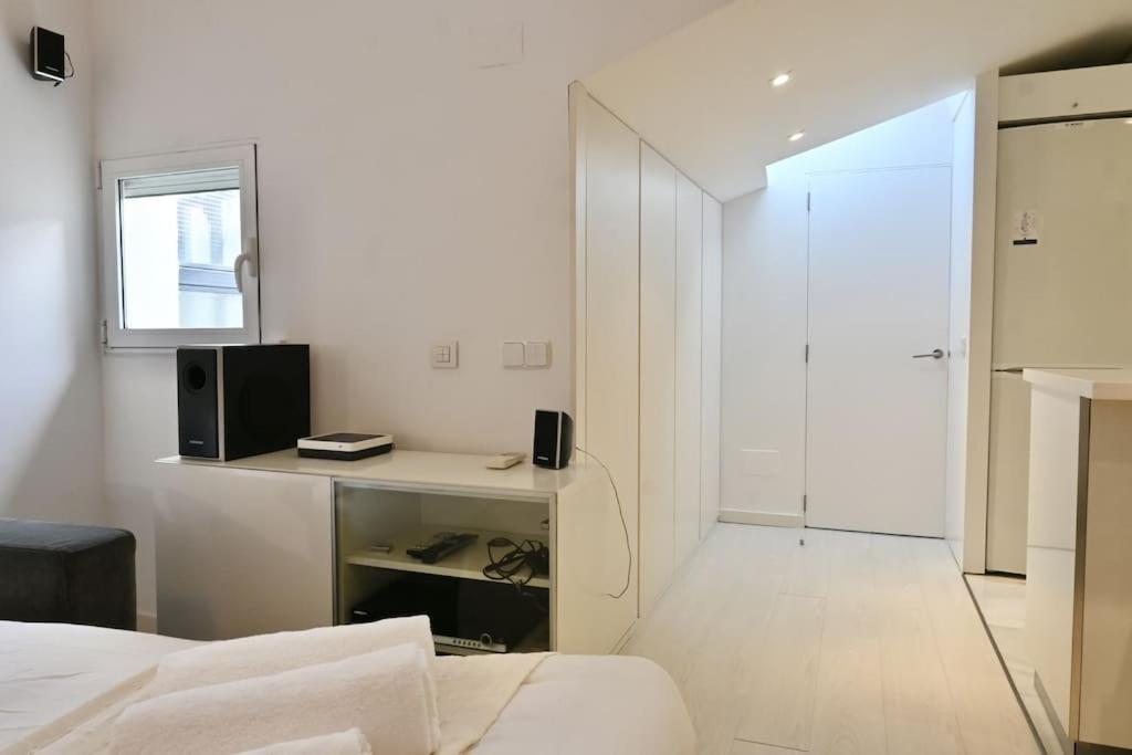 For You Rentals Apartamento Temporal Con Encanto A Pocos Metros Del Sol Myr13 มาดริด ภายนอก รูปภาพ